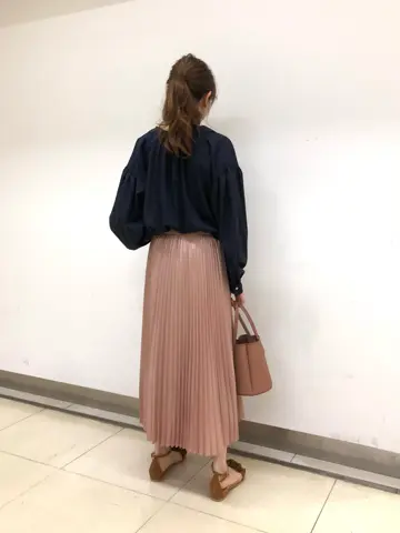 組曲 スタッフ コーディネート画像