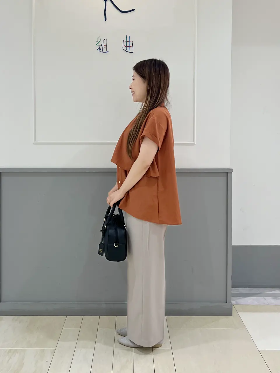 ANY SIS スタッフ コーディネート画像