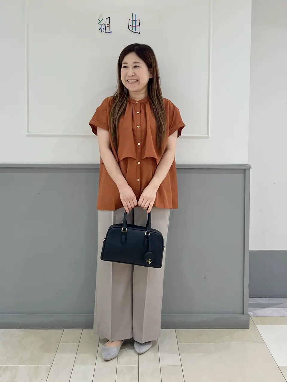 ANY SIS スタッフ コーディネート画像