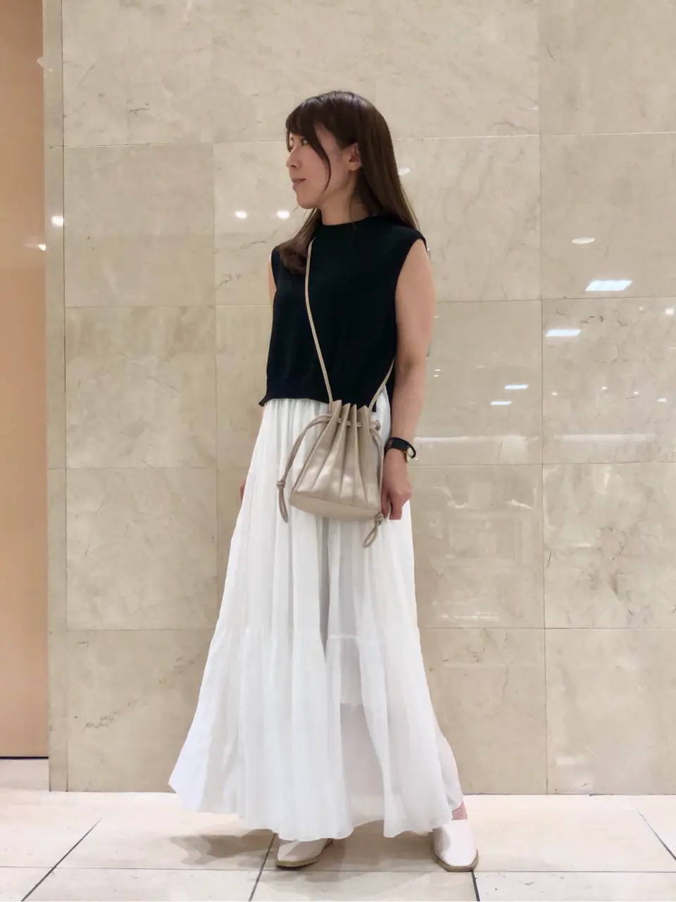 組曲 井上 コーディネート画像