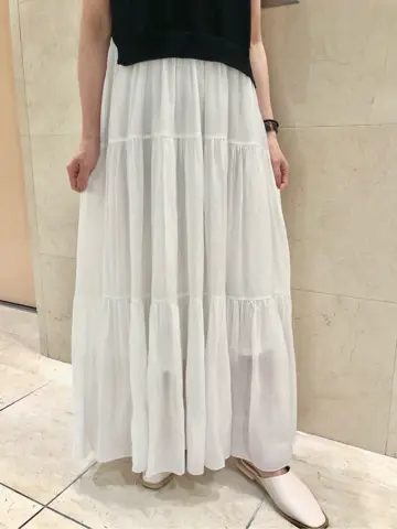 組曲 井上 コーディネート画像