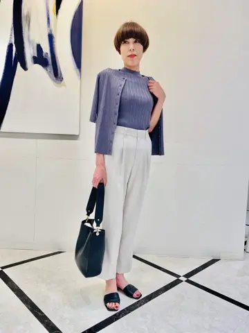 組曲 冨樫 コーディネート画像