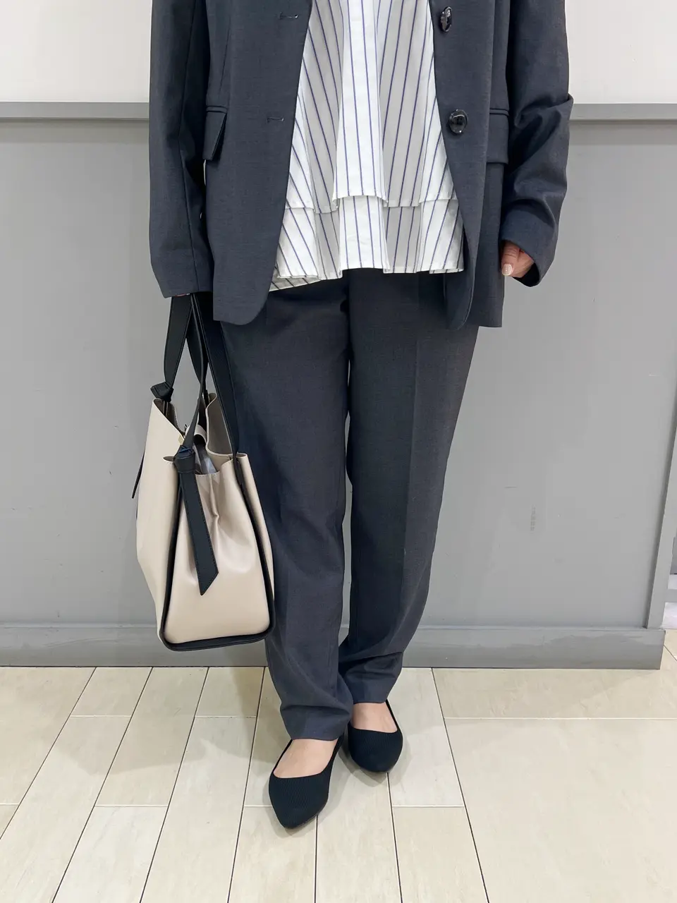 組曲 スタッフ コーディネート画像