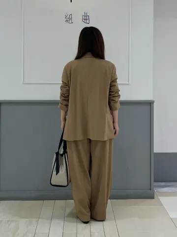 組曲 スタッフ コーディネート画像