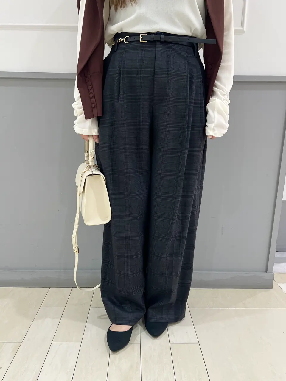 組曲 スタッフ コーディネート画像