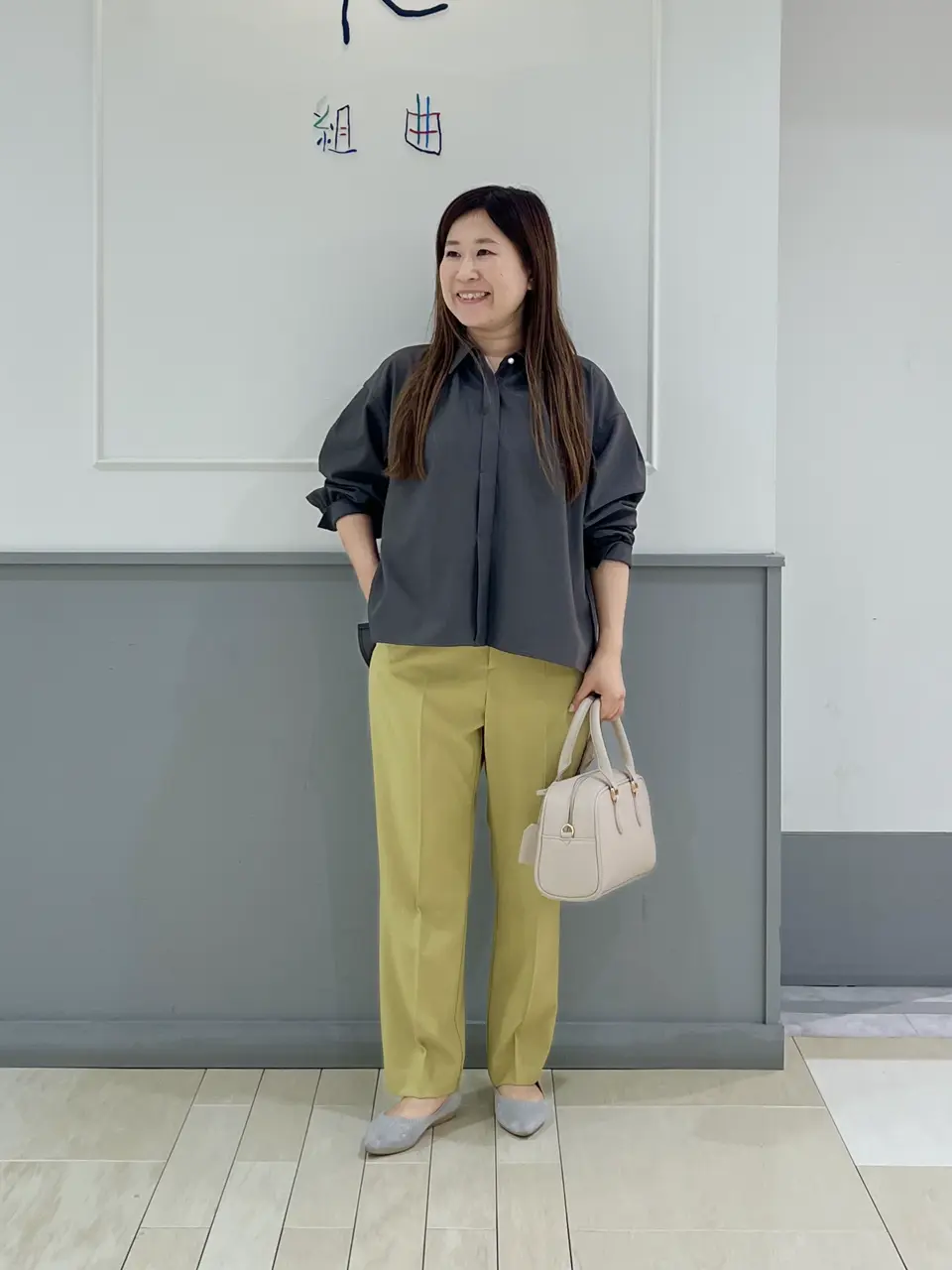 ANY SIS スタッフ コーディネート画像