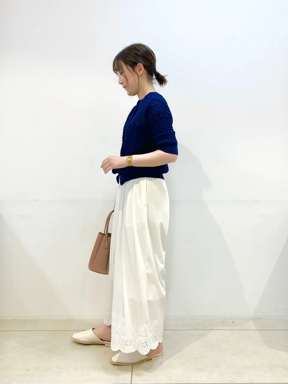 組曲 石井 コーディネート画像