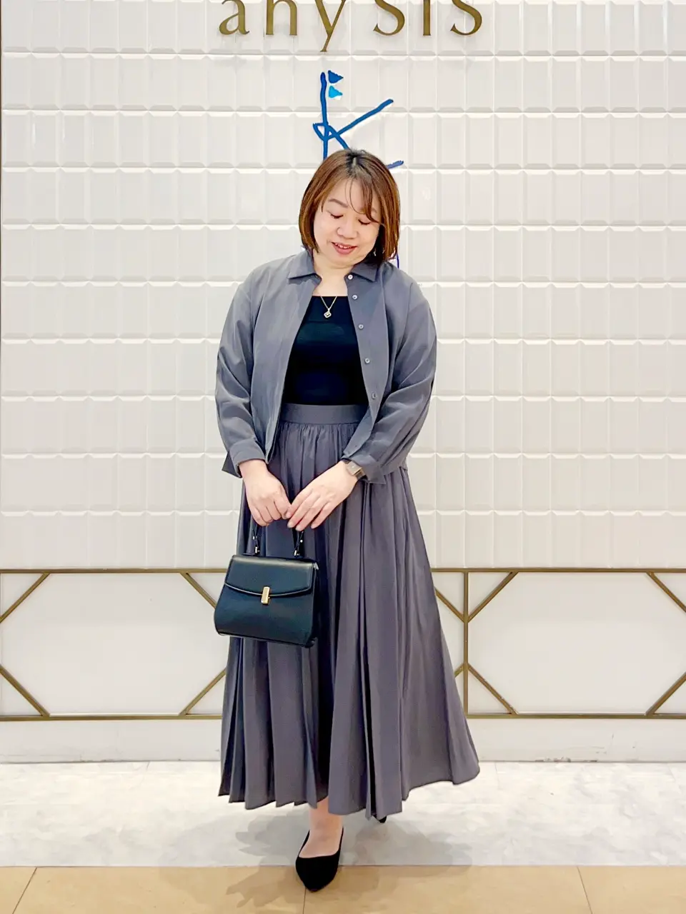 新品！大きいサイズ 23区 シアーフラワープリントワンピース茶(自由区ICB組曲 新品！大きいサイズ 23区 シアーフラワープリントワンピース茶