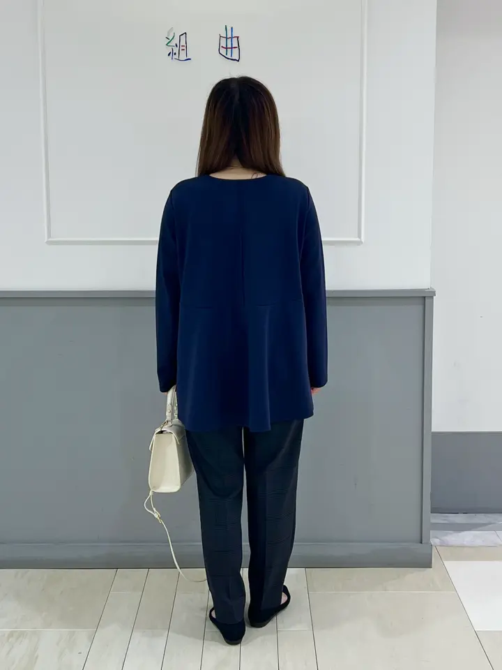 組曲 スタッフ コーディネート画像