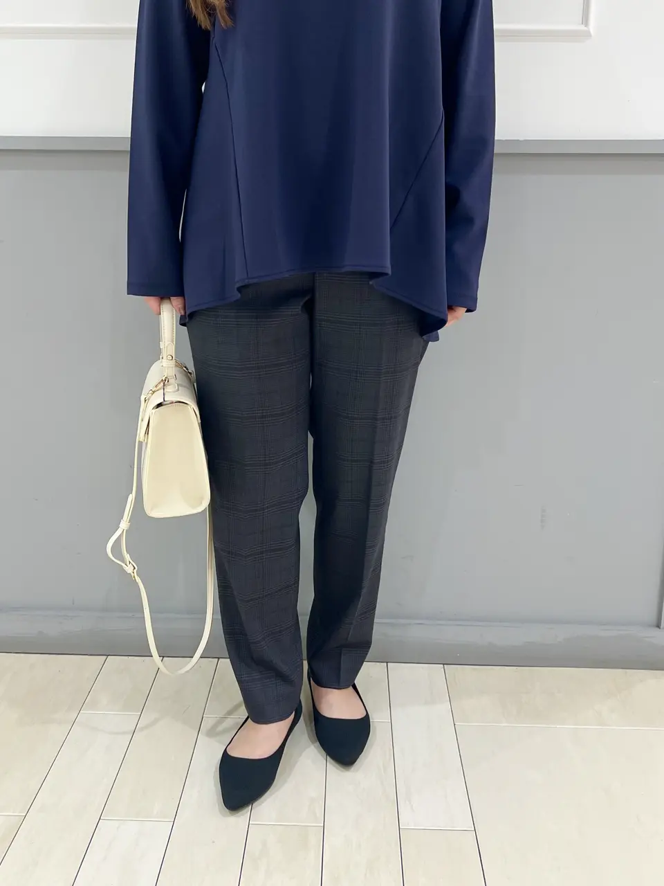 組曲 スタッフ コーディネート画像