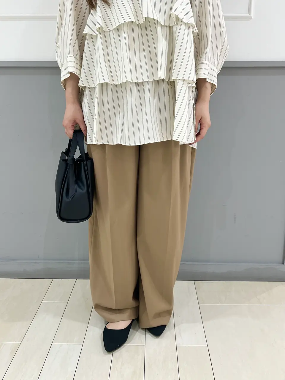 組曲 スタッフ コーディネート画像