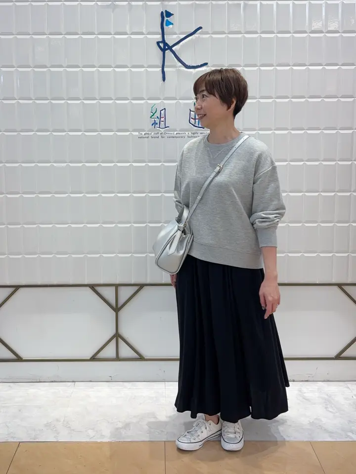 組曲 井上 コーディネート画像