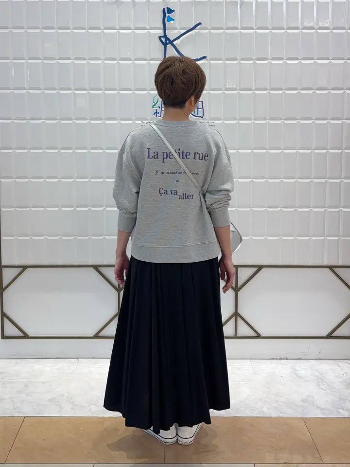 組曲 井上 コーディネート画像