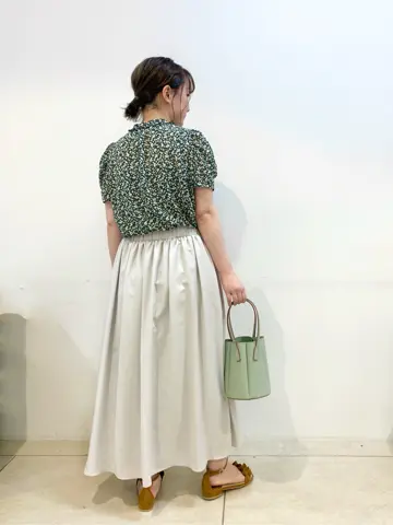 組曲 石井 コーディネート画像