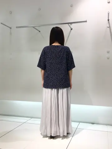 組曲 スタッフ コーディネート画像