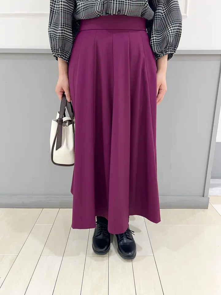 組曲 スタッフ コーディネート画像