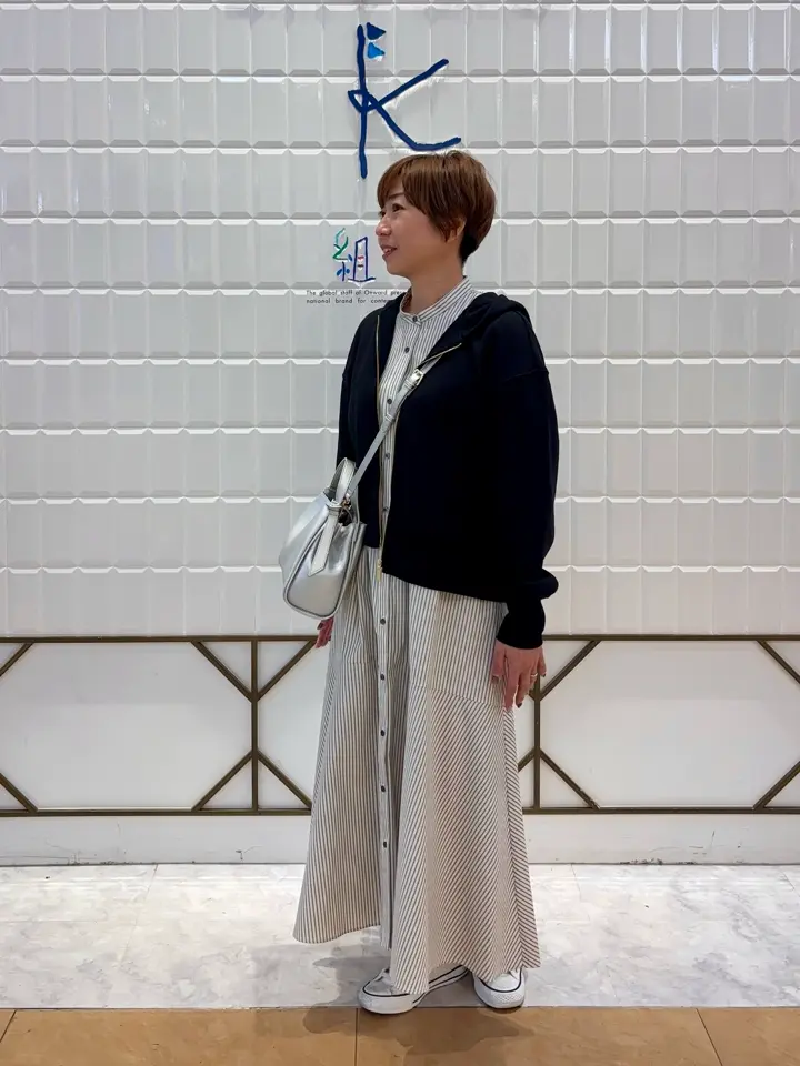 組曲 井上 コーディネート画像