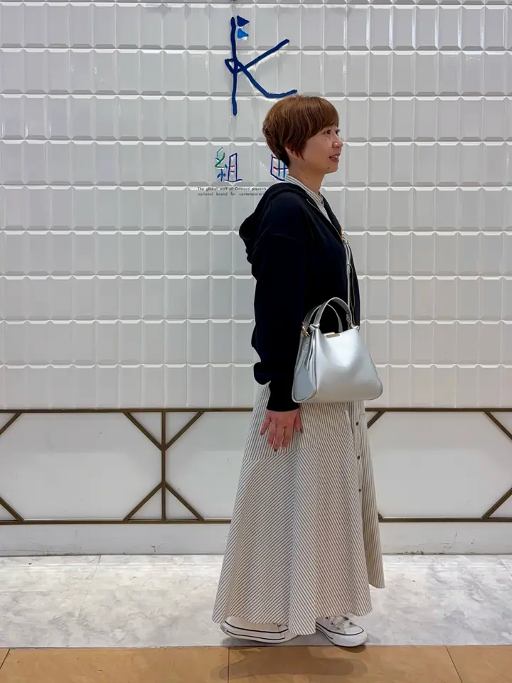 組曲 井上 コーディネート画像