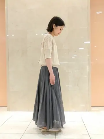 組曲 井上 コーディネート画像