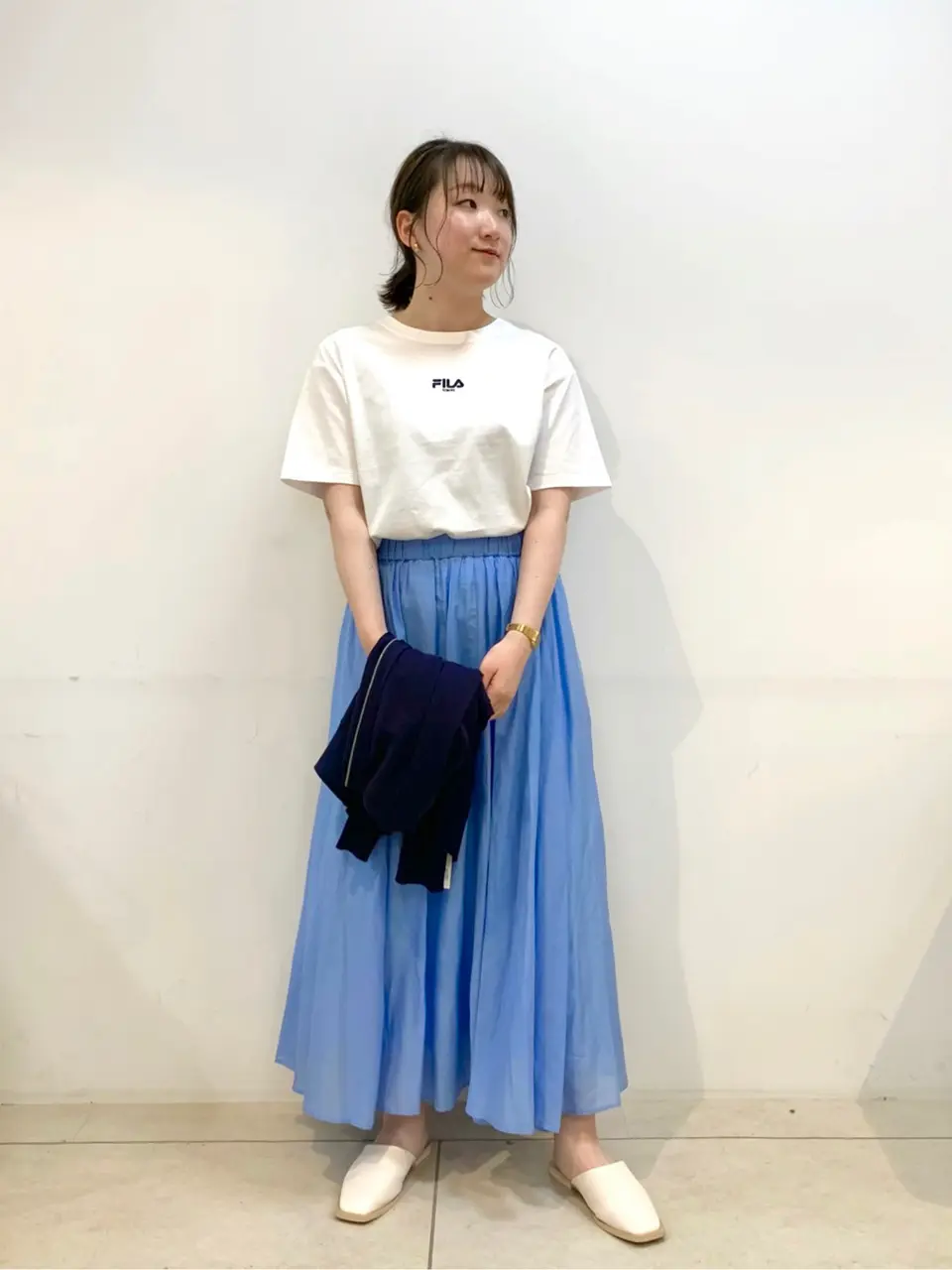 組曲 石井 コーディネート画像