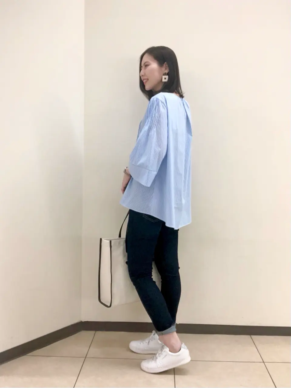 組曲 岩田 コーディネート画像