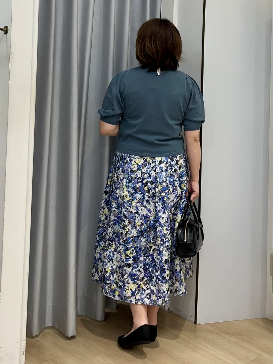 組曲 中山 コーディネート画像