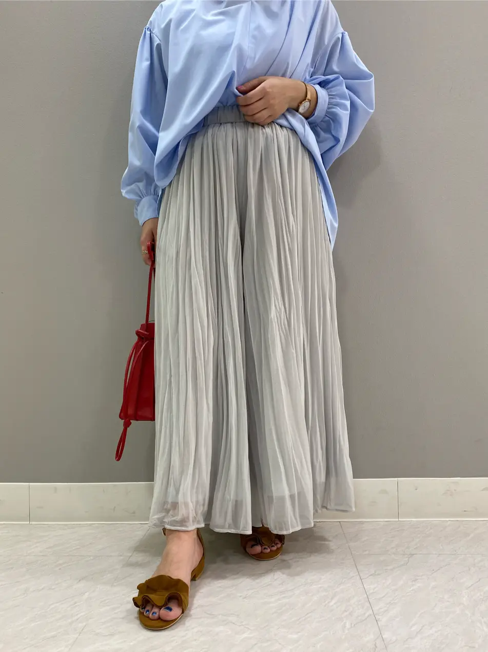 組曲 KATO コーディネート画像