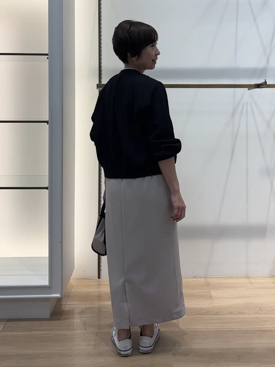 組曲 井上 コーディネート画像