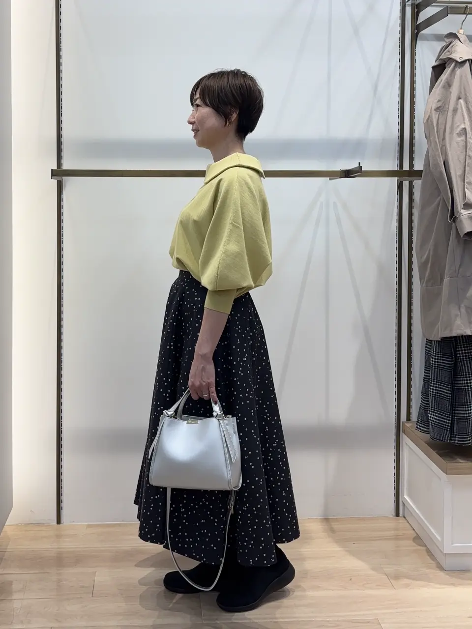 組曲 井上 コーディネート画像