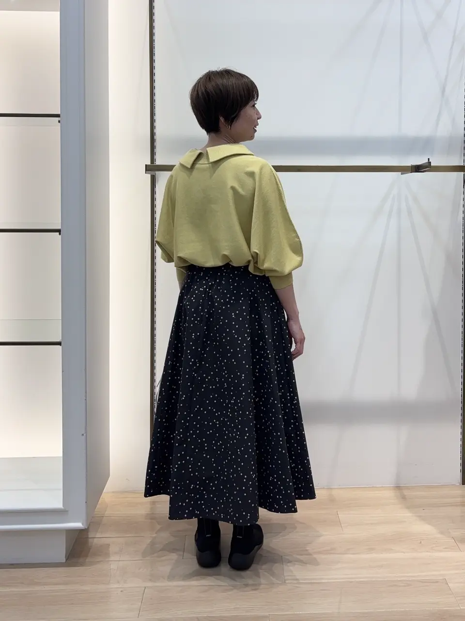 組曲 井上 コーディネート画像