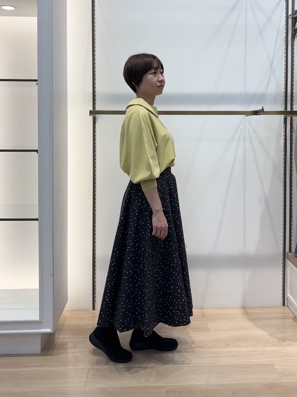 組曲 井上 コーディネート画像