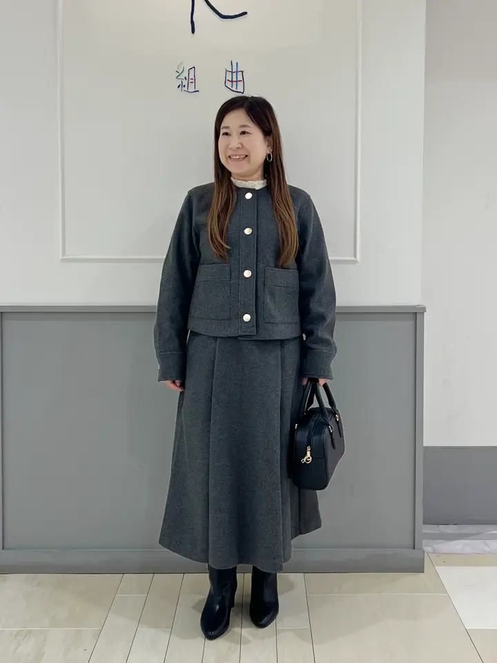 ANY SIS スタッフ コーディネート画像