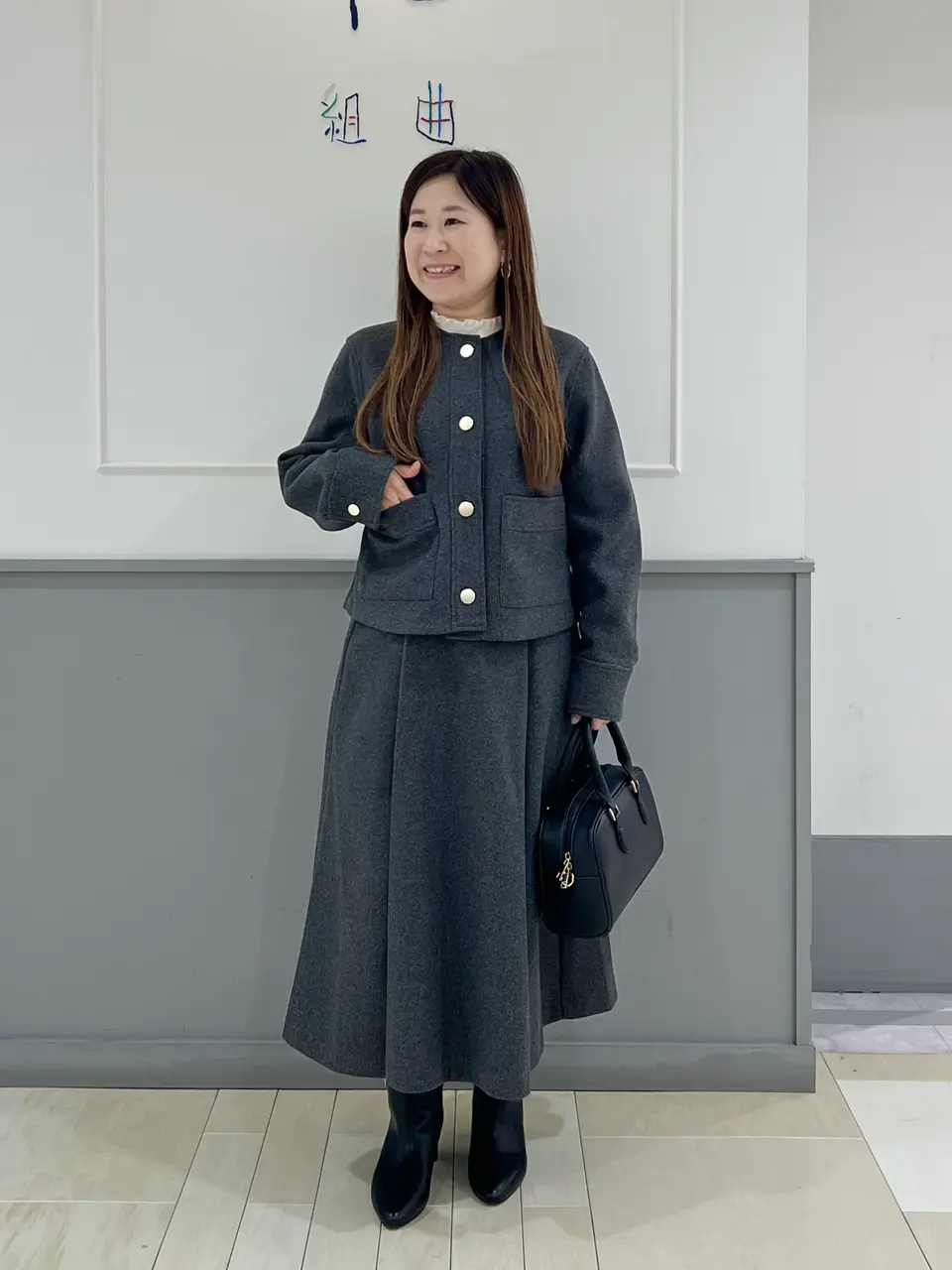 ANY SIS スタッフ コーディネート画像