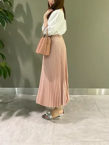 組曲 酒井 コーディネート画像