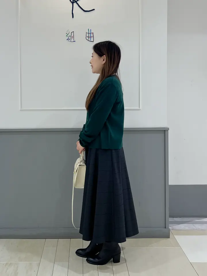 組曲 スタッフ コーディネート画像