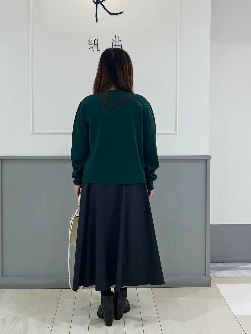 組曲 スタッフ コーディネート画像