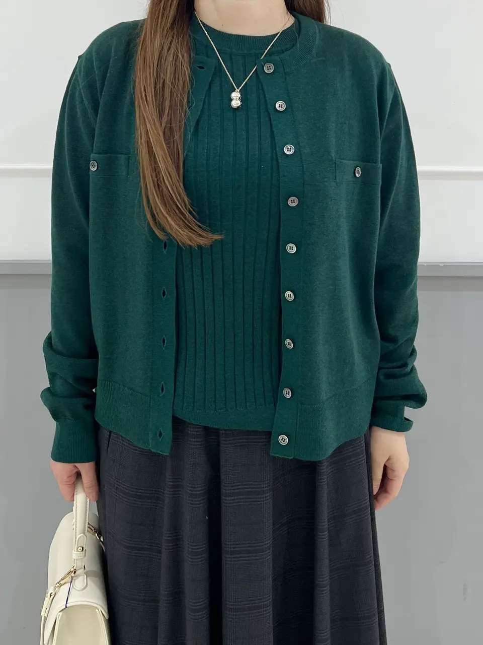 組曲 スタッフ コーディネート画像