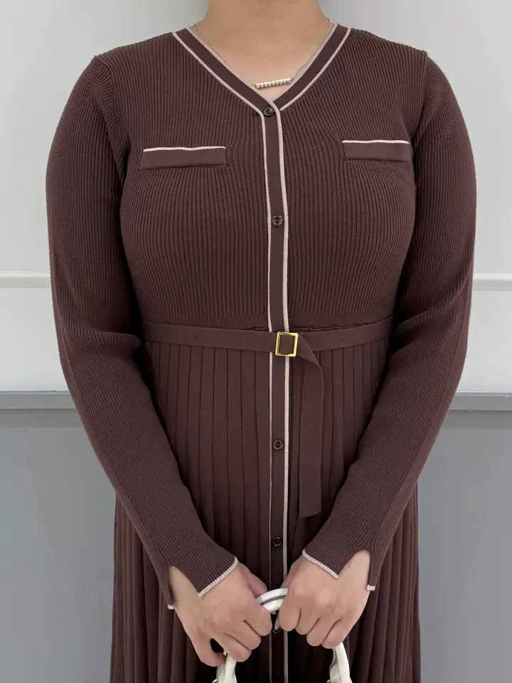 ANY SIS 寺嶋 コーディネート画像