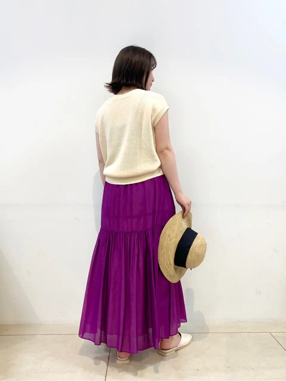 組曲 石井 コーディネート画像