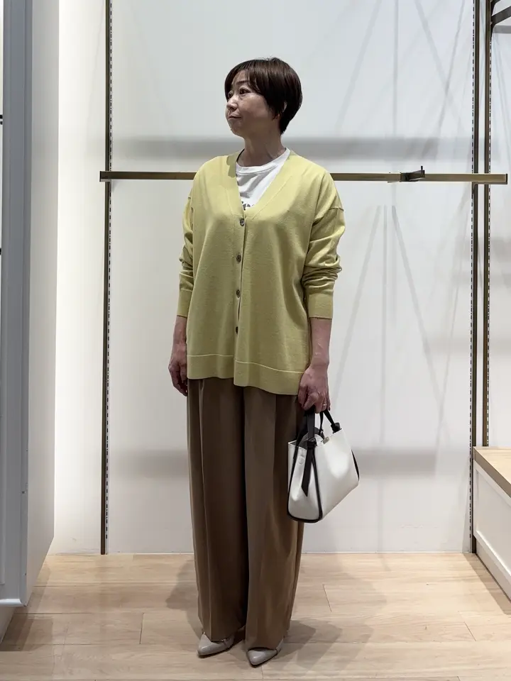 組曲 井上 コーディネート画像