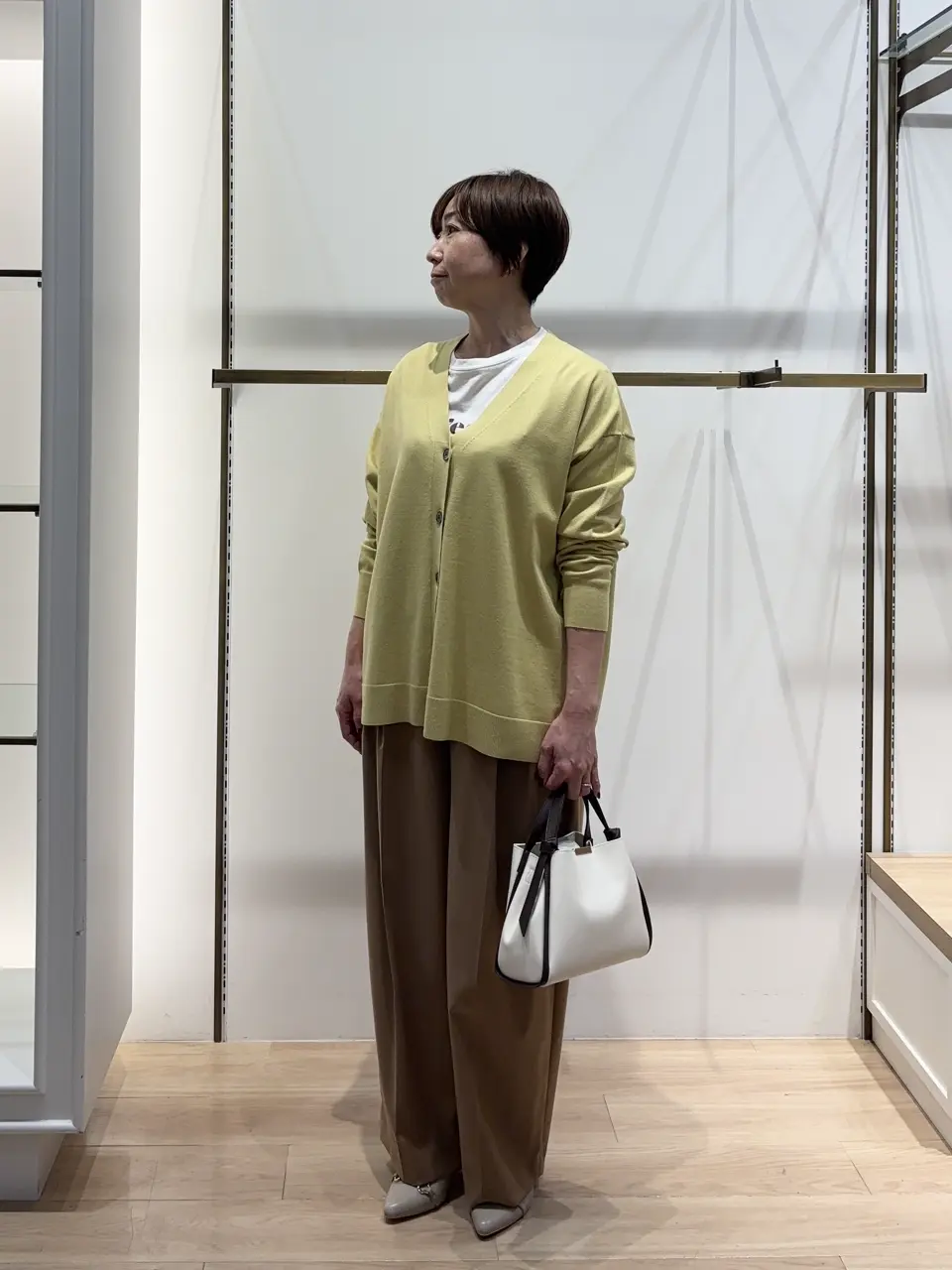 組曲 井上 コーディネート画像