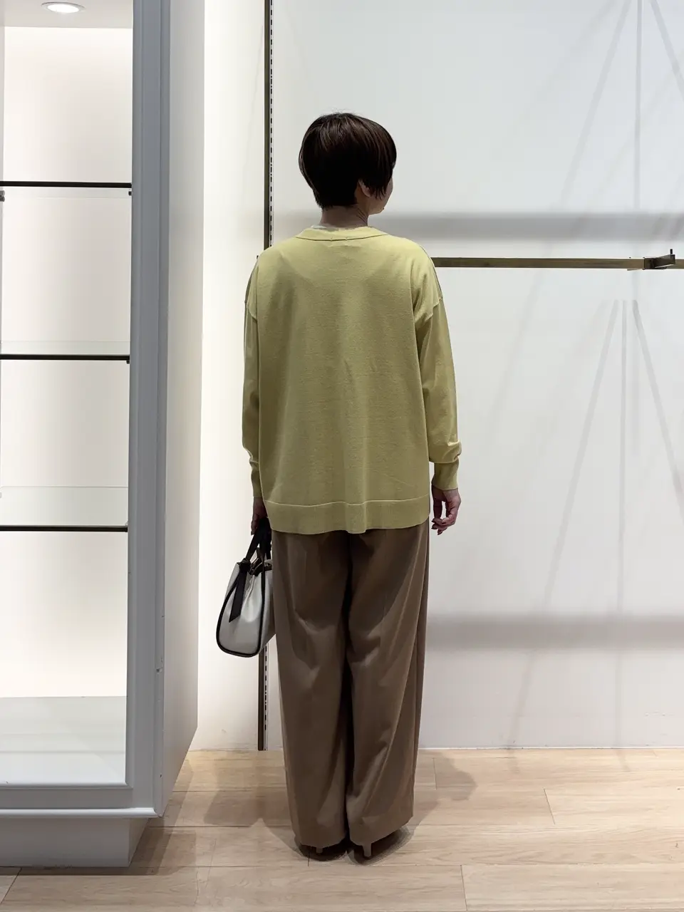 組曲 井上 コーディネート画像