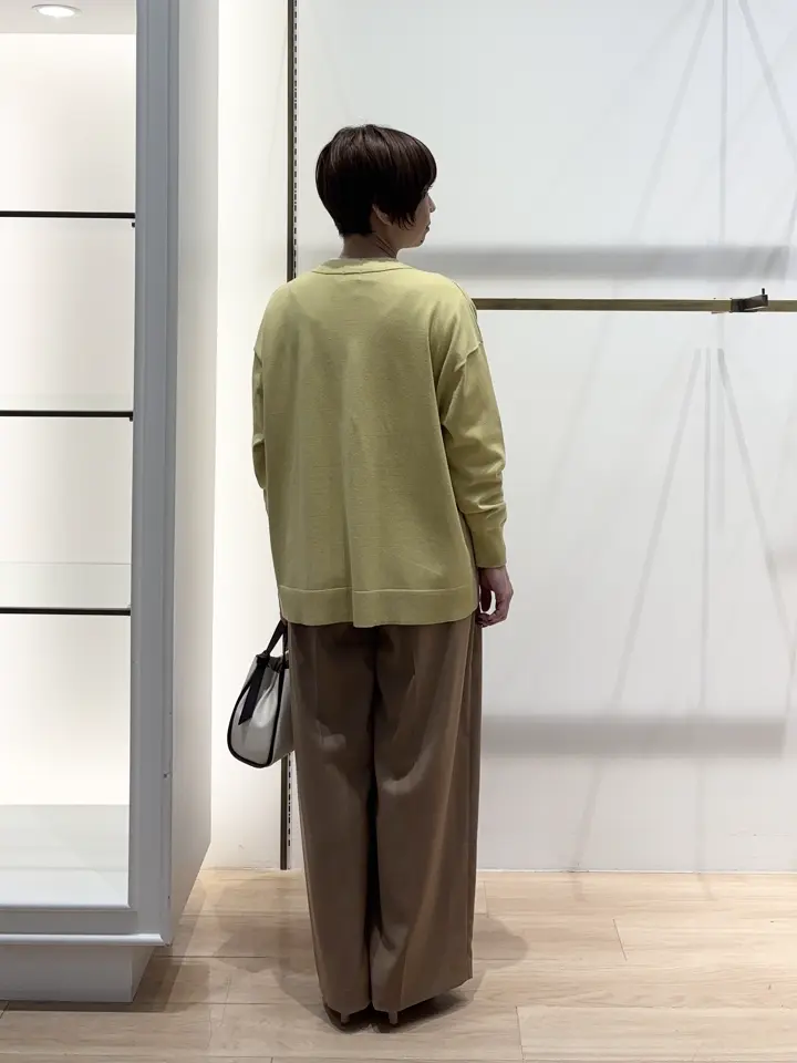 組曲 井上 コーディネート画像