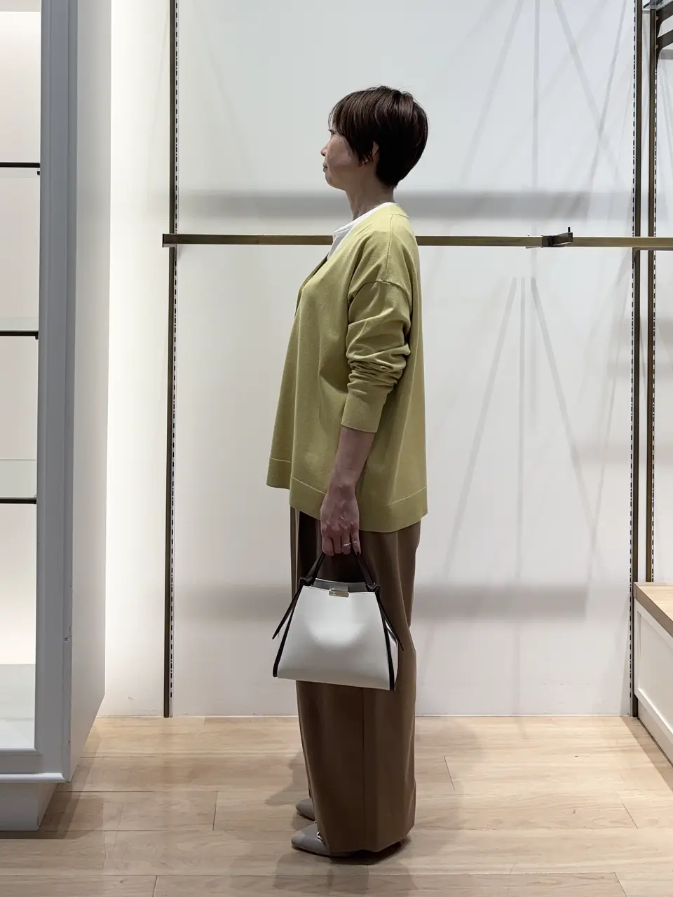 組曲 井上 コーディネート画像