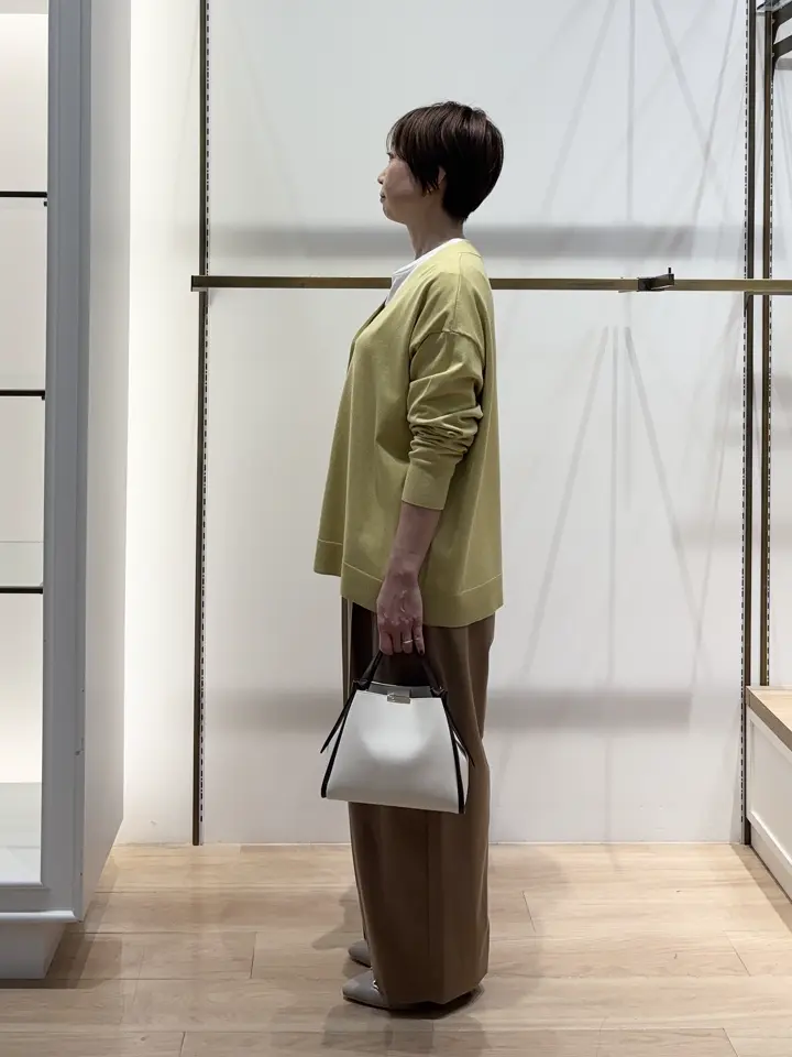 組曲 井上 コーディネート画像