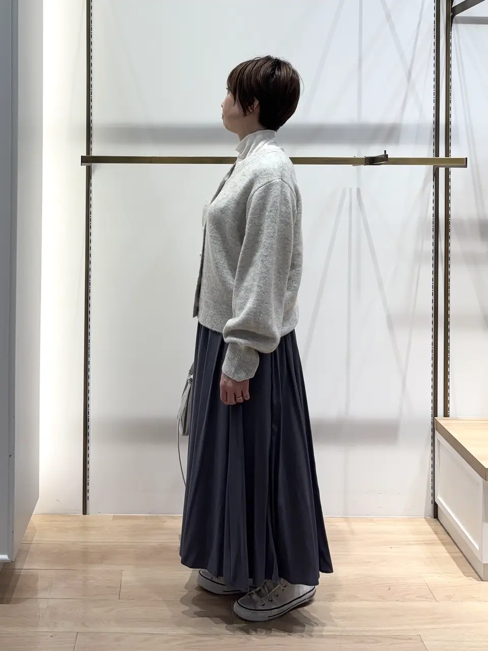 組曲 井上 コーディネート画像