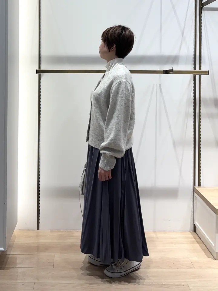 組曲 井上 コーディネート画像