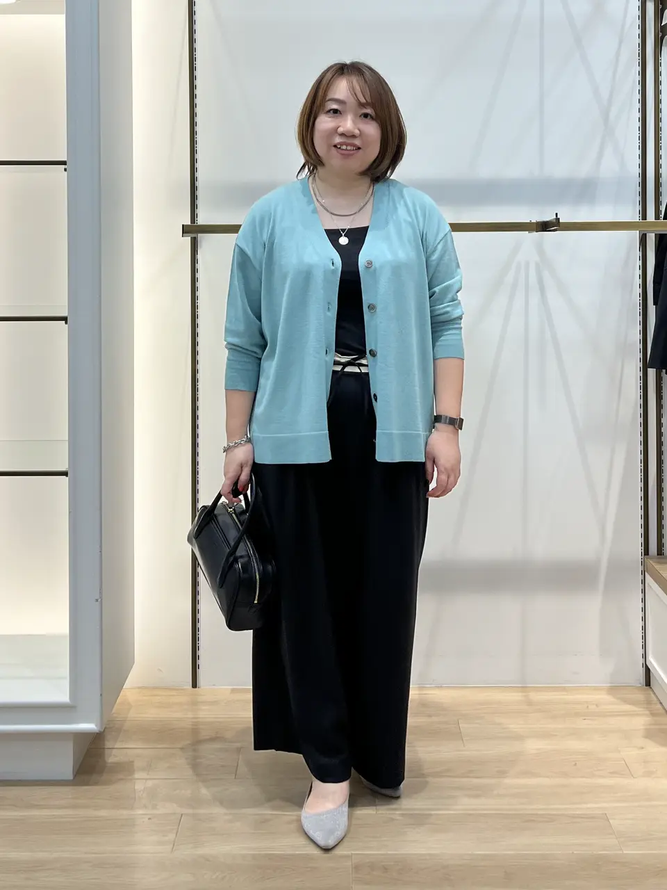 組曲 中山 コーディネート画像