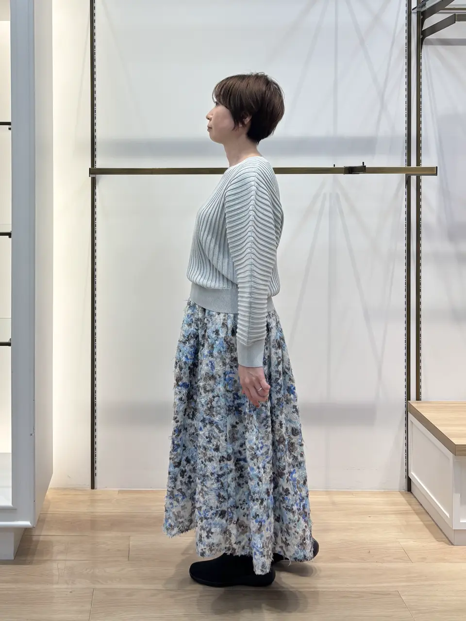 組曲 井上 コーディネート画像