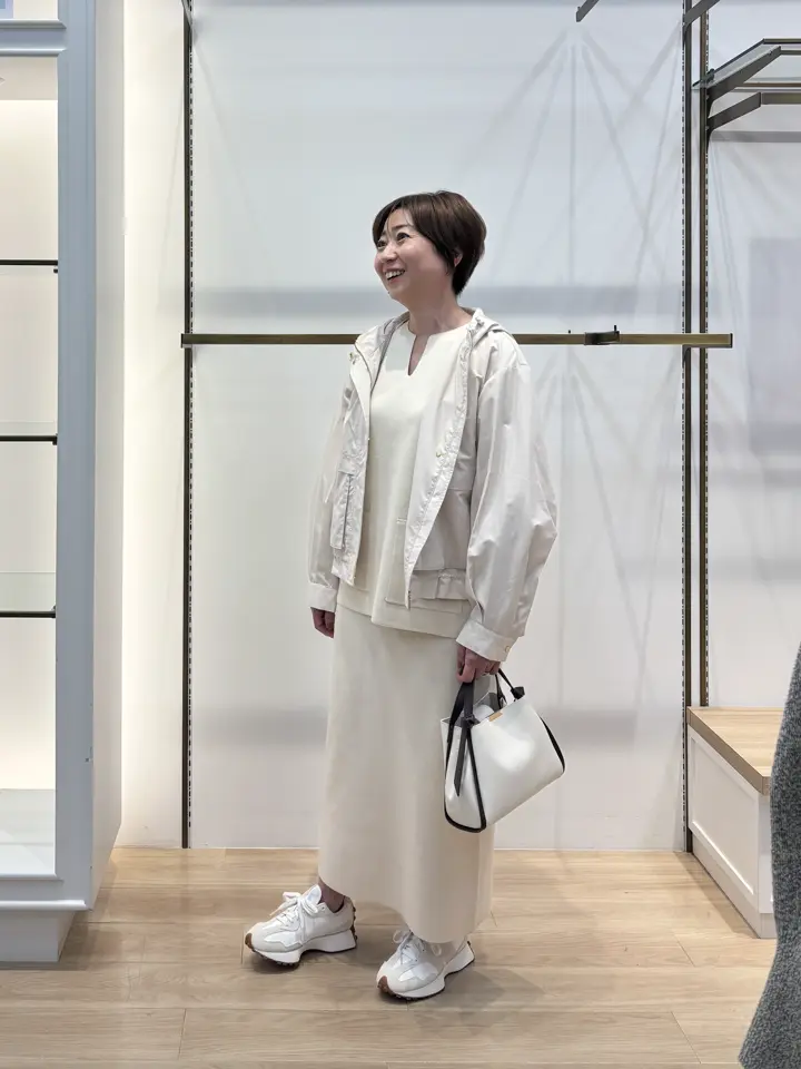 組曲 井上 コーディネート画像